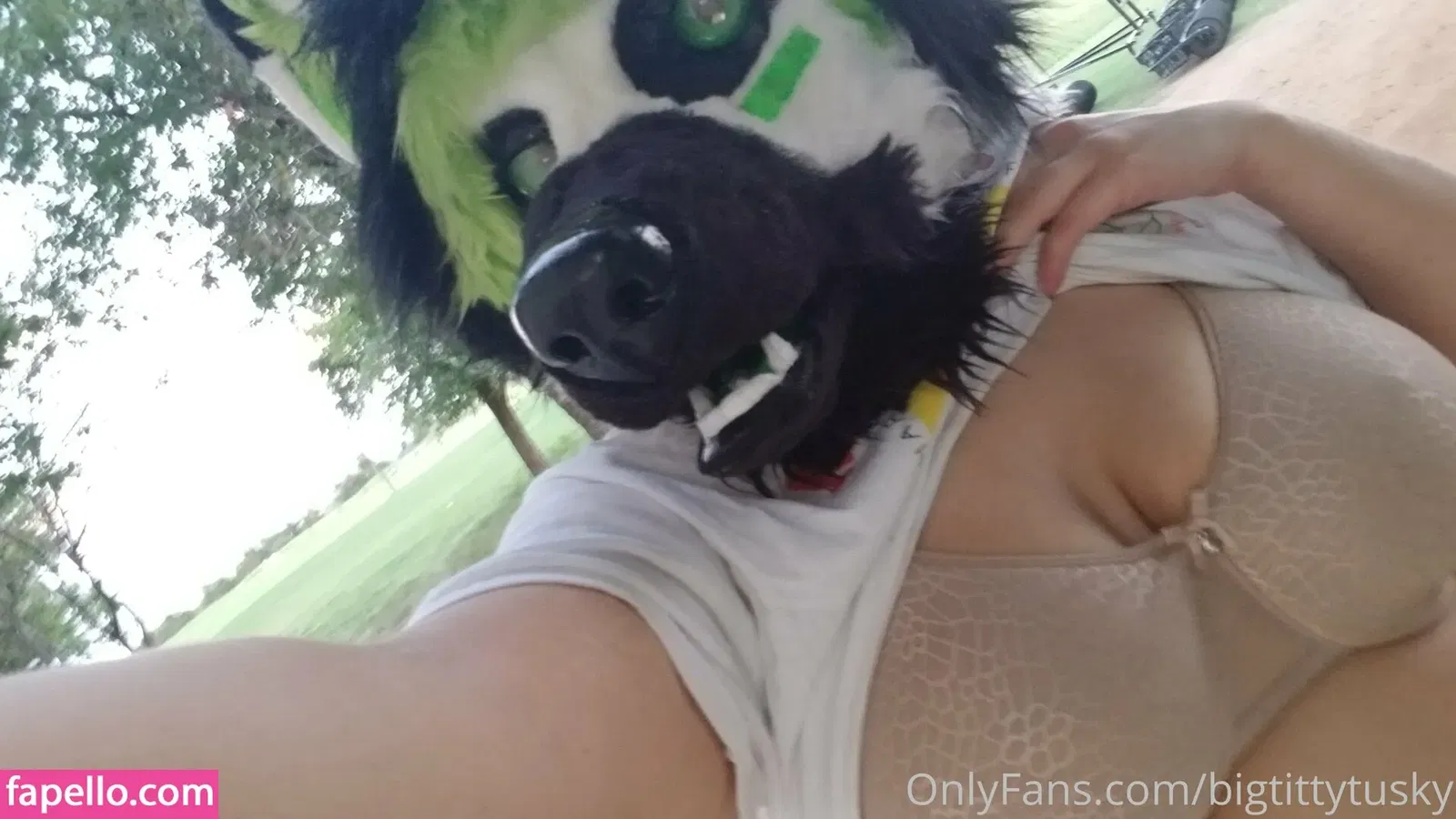 bigtittytusky Onlyfans Photo Gallery 