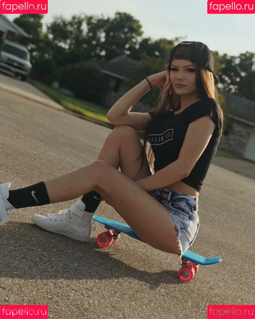 Justfoxii Onlyfans Photo Gallery 