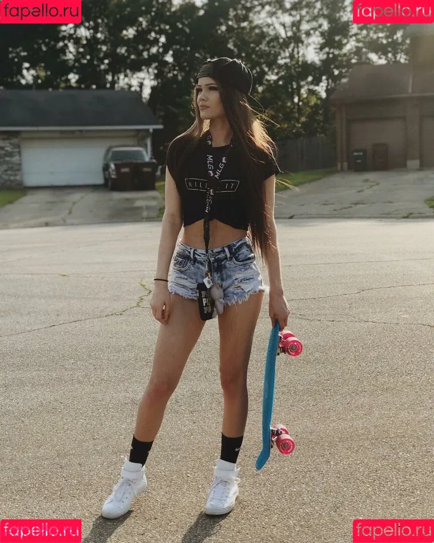 Justfoxii Onlyfans Photo Gallery 