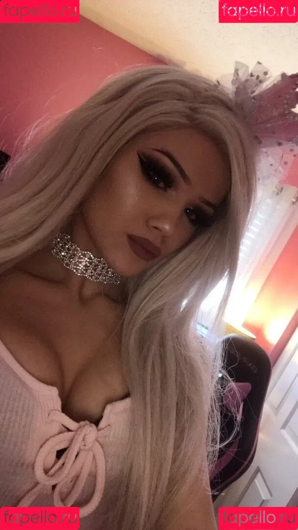 Justfoxii Onlyfans Photo Gallery 