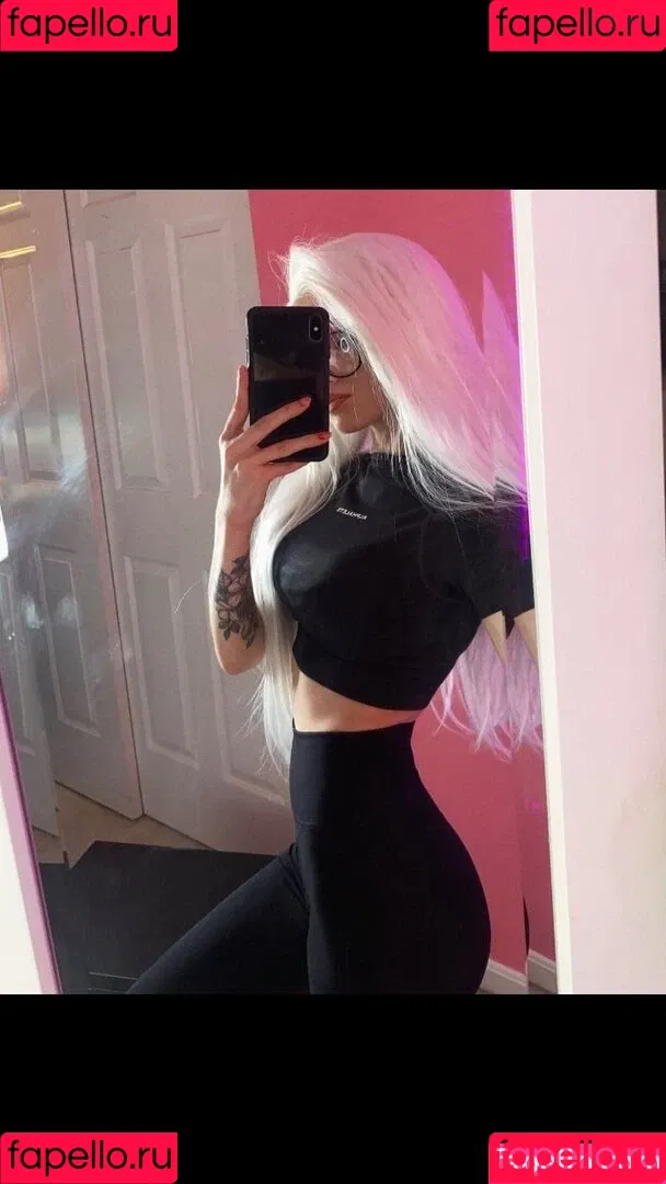 Justfoxii Onlyfans Photo Gallery 