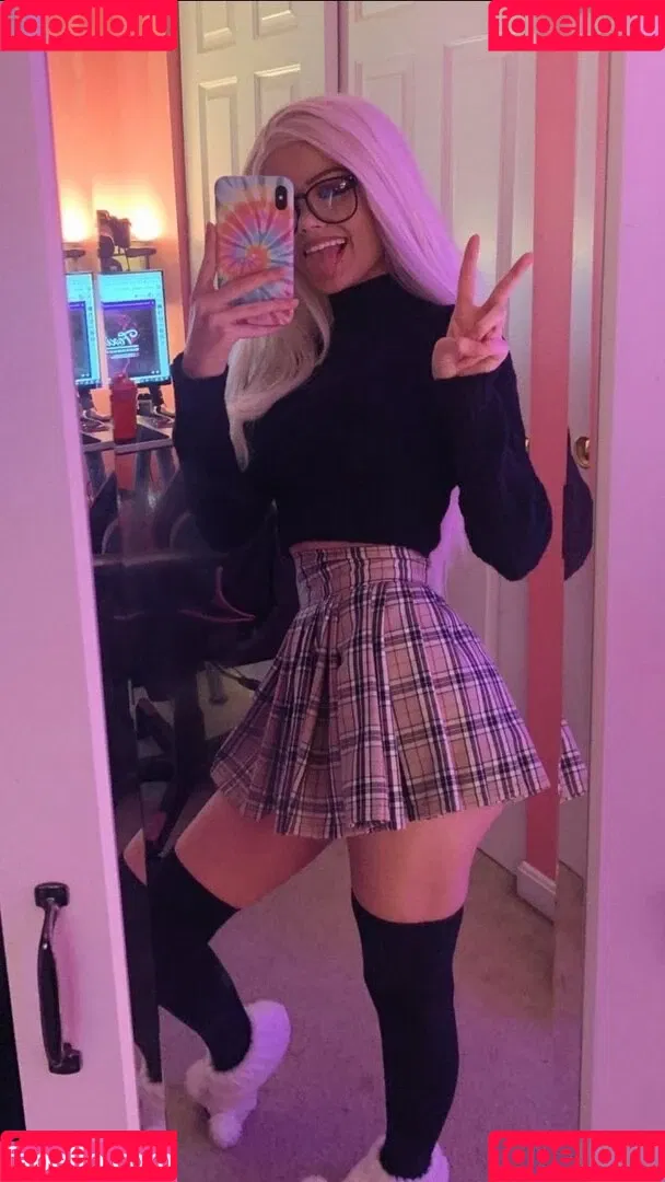 Justfoxii Onlyfans Photo Gallery 