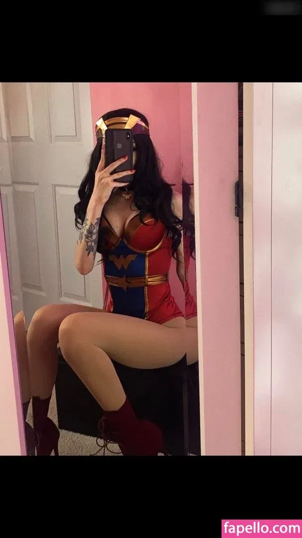 Justfoxii Onlyfans Photo Gallery 