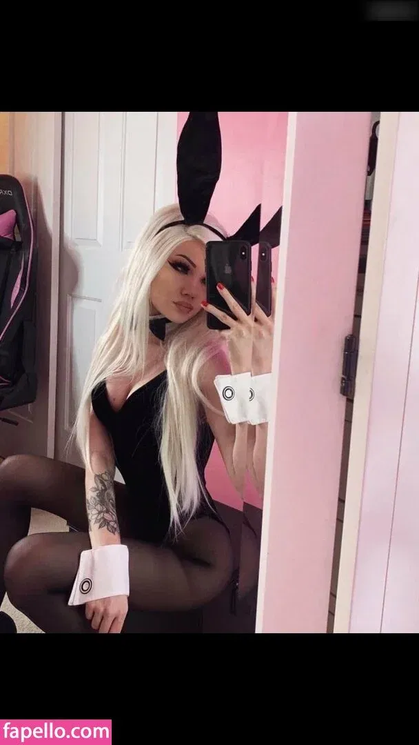 Justfoxii Onlyfans Photo Gallery 