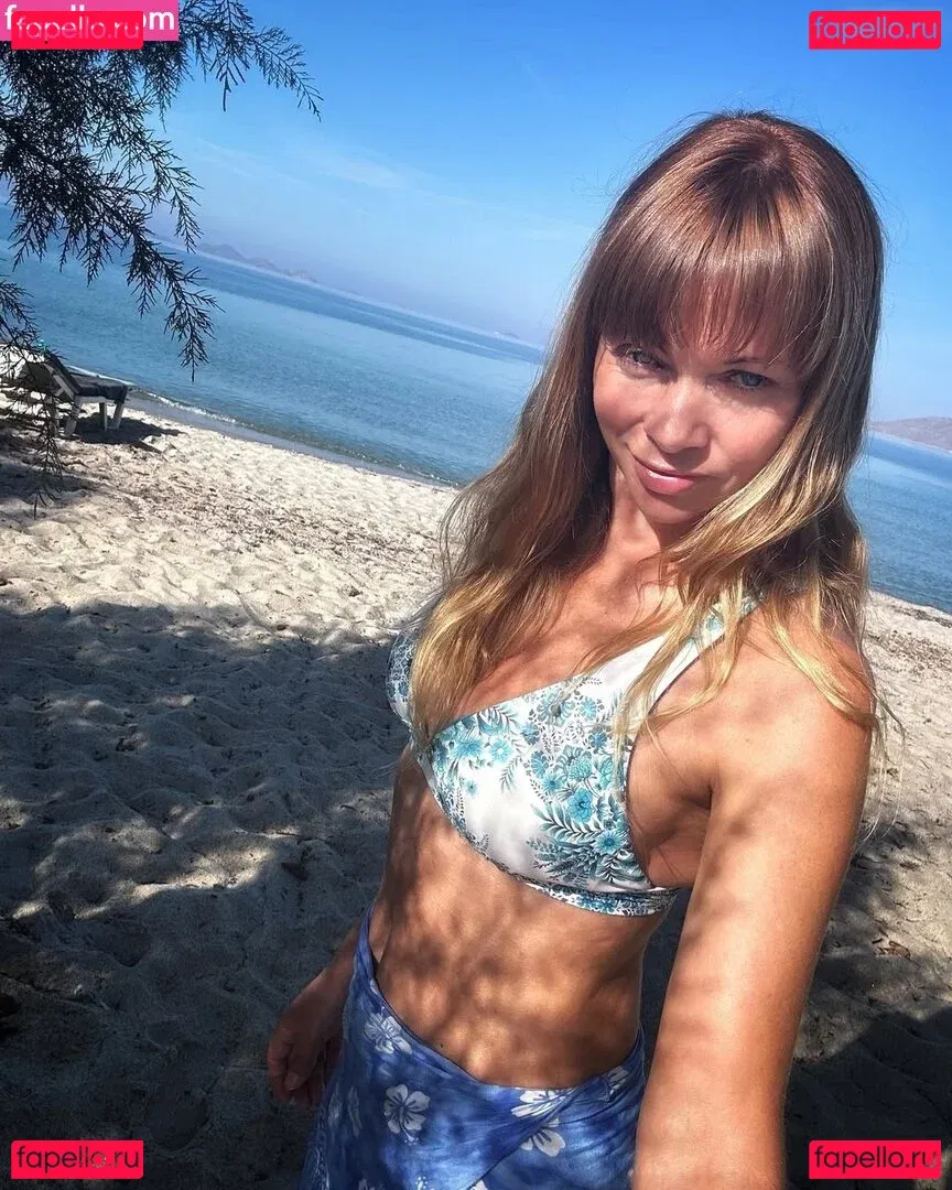 Annika Onlyfans Photo Gallery 