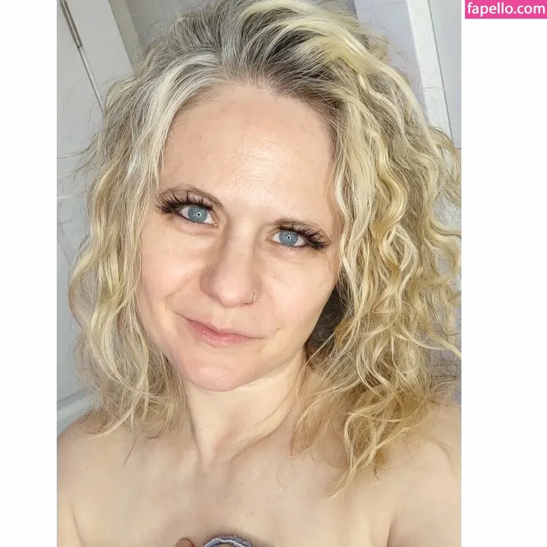 Bekah Butterfly Onlyfans Photo Gallery 