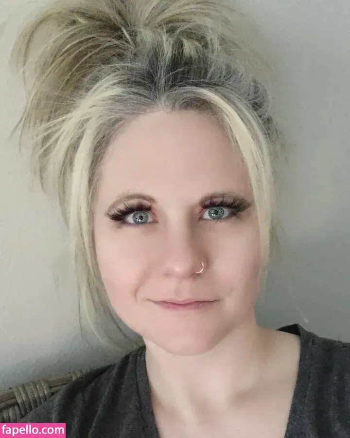 Bekah Butterfly Onlyfans Photo Gallery 