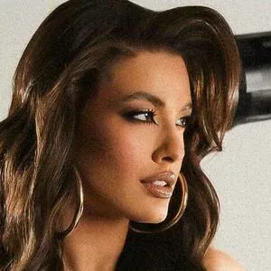 Beatriz Reis Onlyfans Photo Gallery 