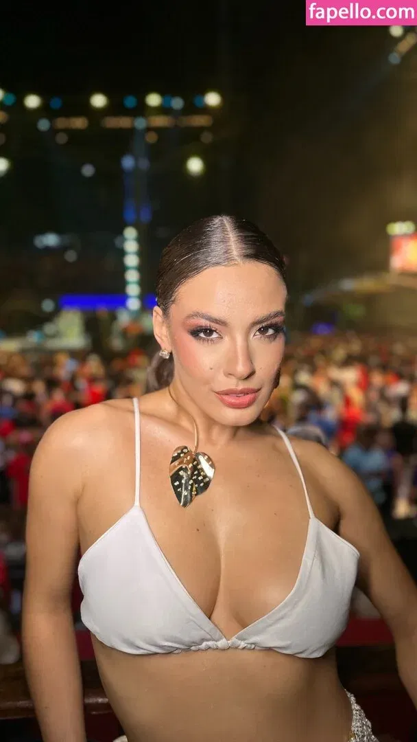 Beatriz Reis Onlyfans Photo Gallery 