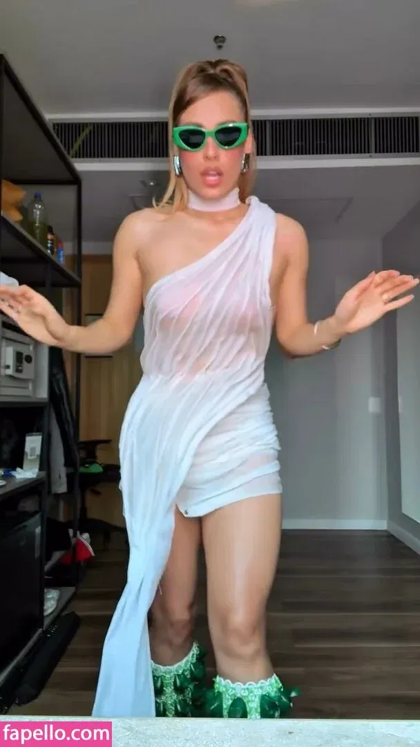 Beatriz Reis Onlyfans Photo Gallery 