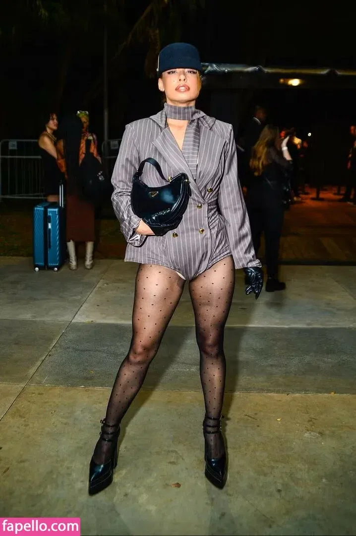 Beatriz Reis Onlyfans Photo Gallery 