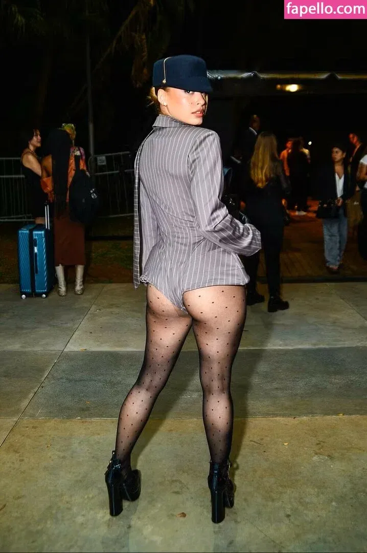 Beatriz Reis Onlyfans Photo Gallery 