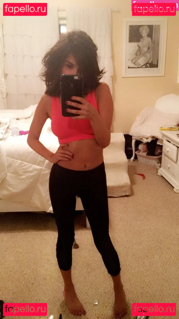 Mikaela Hoover Onlyfans Photo Gallery 