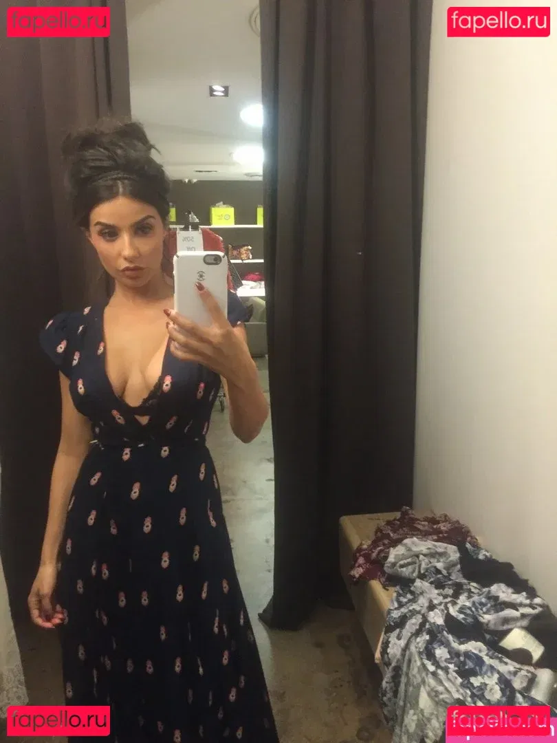 Mikaela Hoover Onlyfans Photo Gallery 