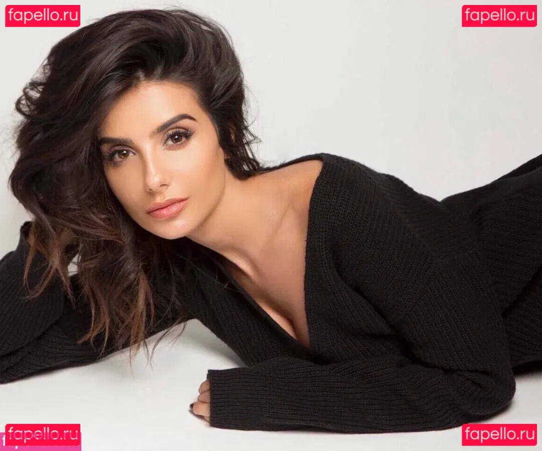 Mikaela Hoover Onlyfans Photo Gallery 