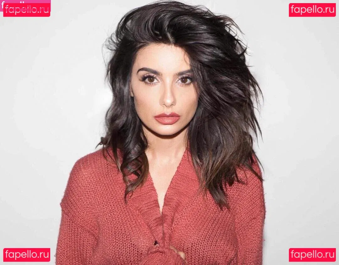 Mikaela Hoover Onlyfans Photo Gallery 