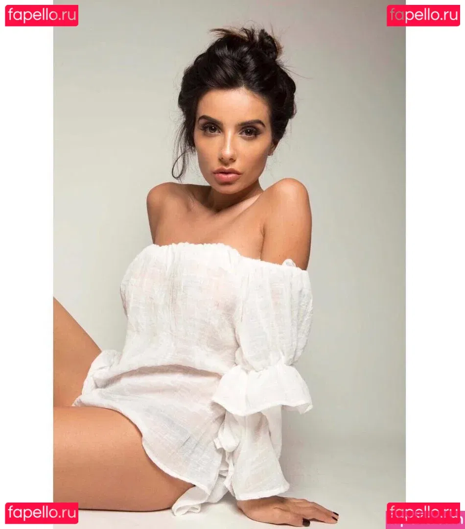 Mikaela Hoover Onlyfans Photo Gallery 