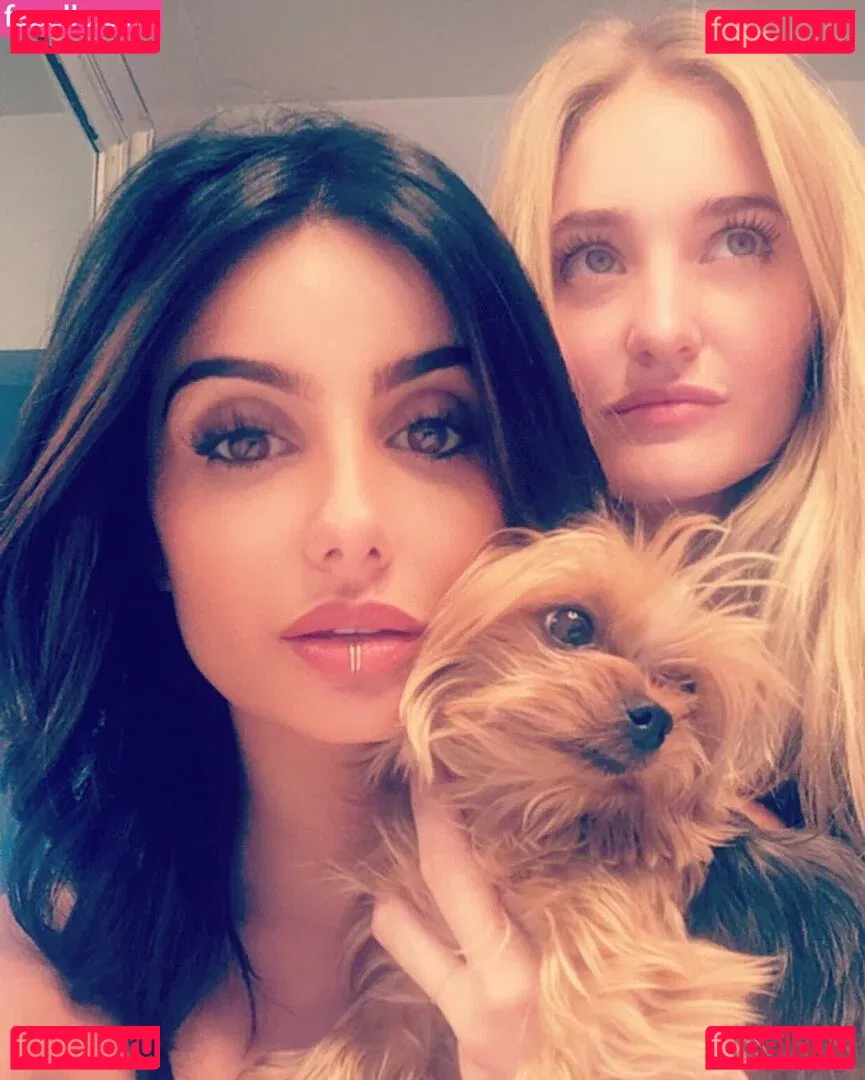 Mikaela Hoover Onlyfans Photo Gallery 