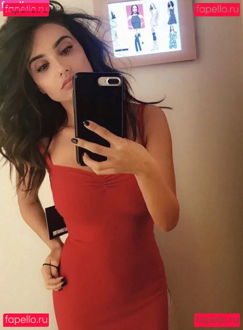 Mikaela Hoover Onlyfans Photo Gallery 