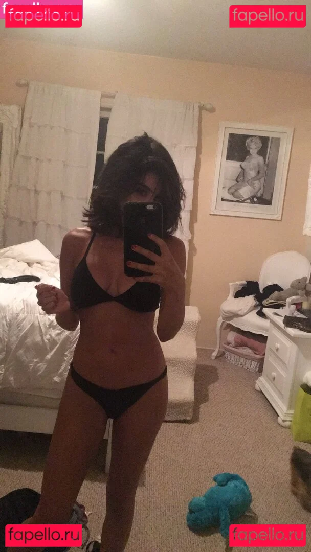 Mikaela Hoover Onlyfans Photo Gallery 