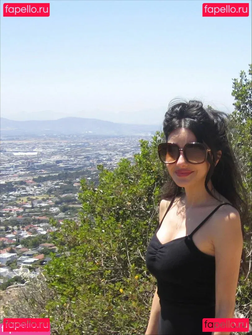 Mikaela Hoover Onlyfans Photo Gallery 