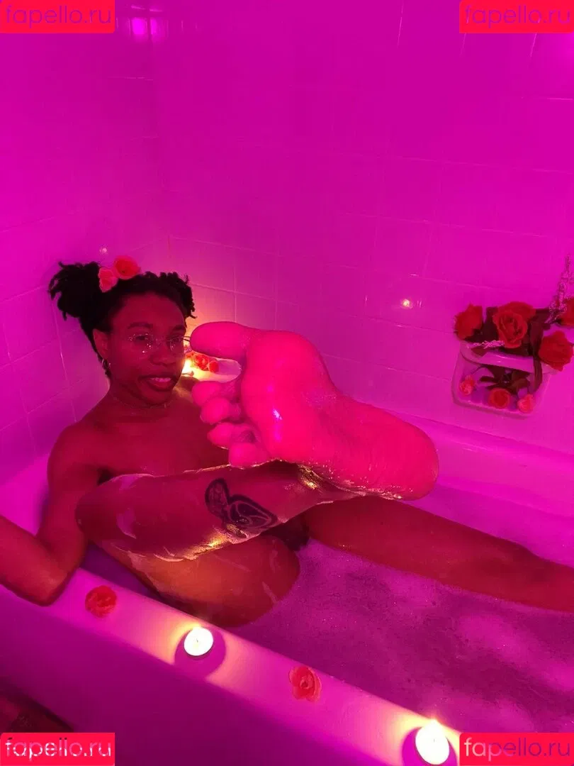 strawberry.bubbles Onlyfans Photo Gallery 
