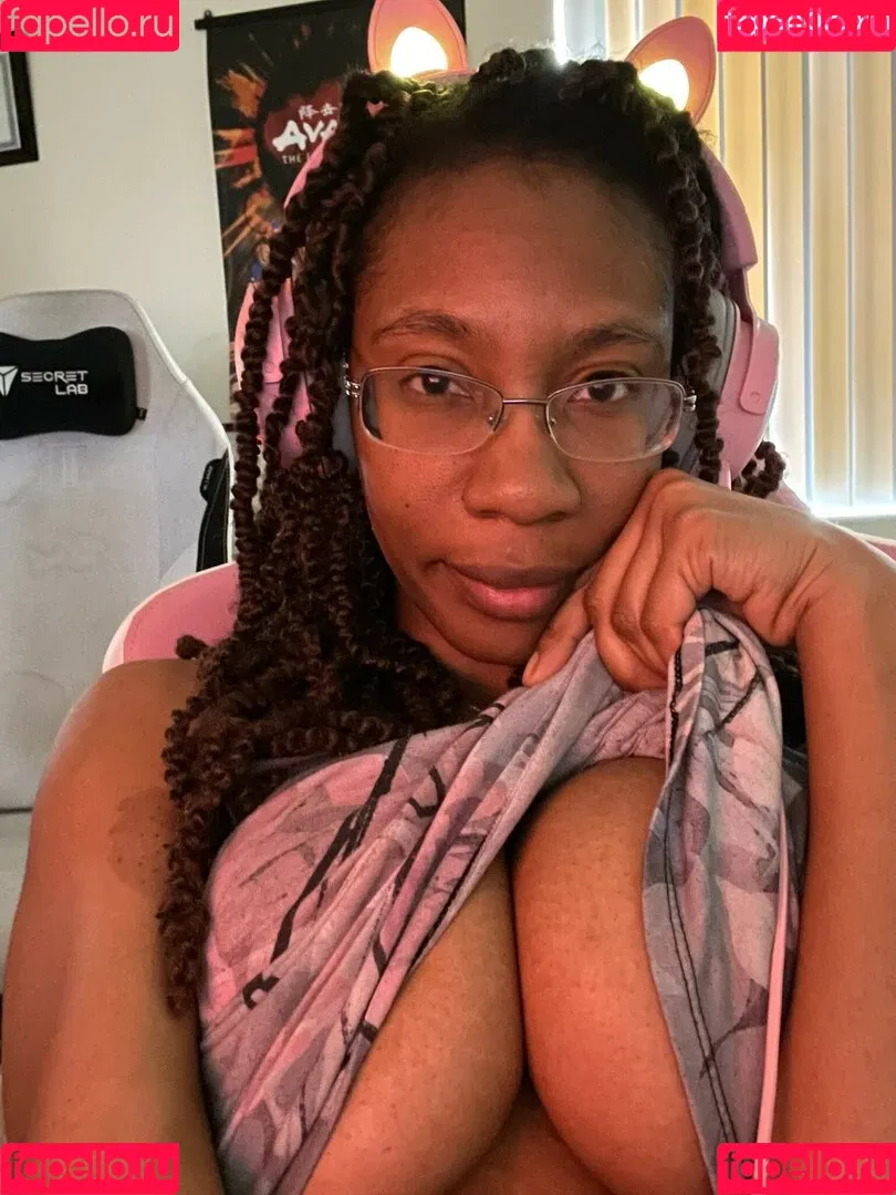strawberry.bubbles Onlyfans Photo Gallery 