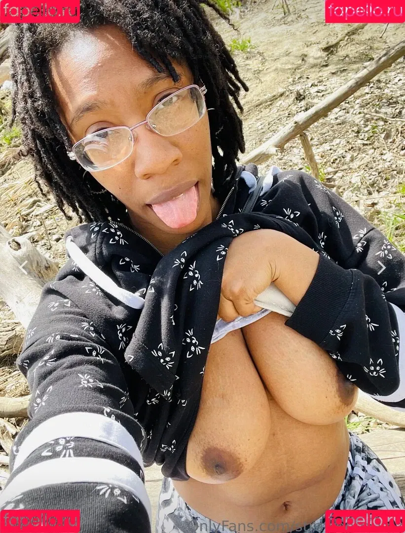 strawberry.bubbles Onlyfans Photo Gallery 