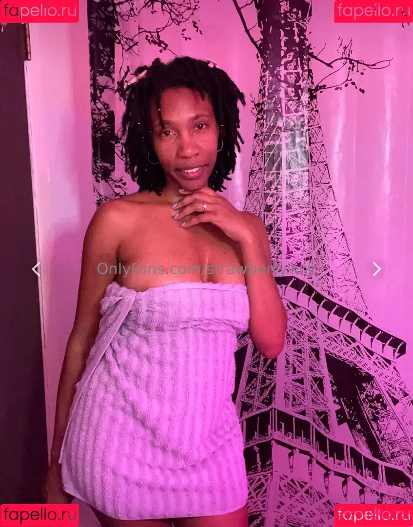 strawberry.bubbles Onlyfans Photo Gallery 