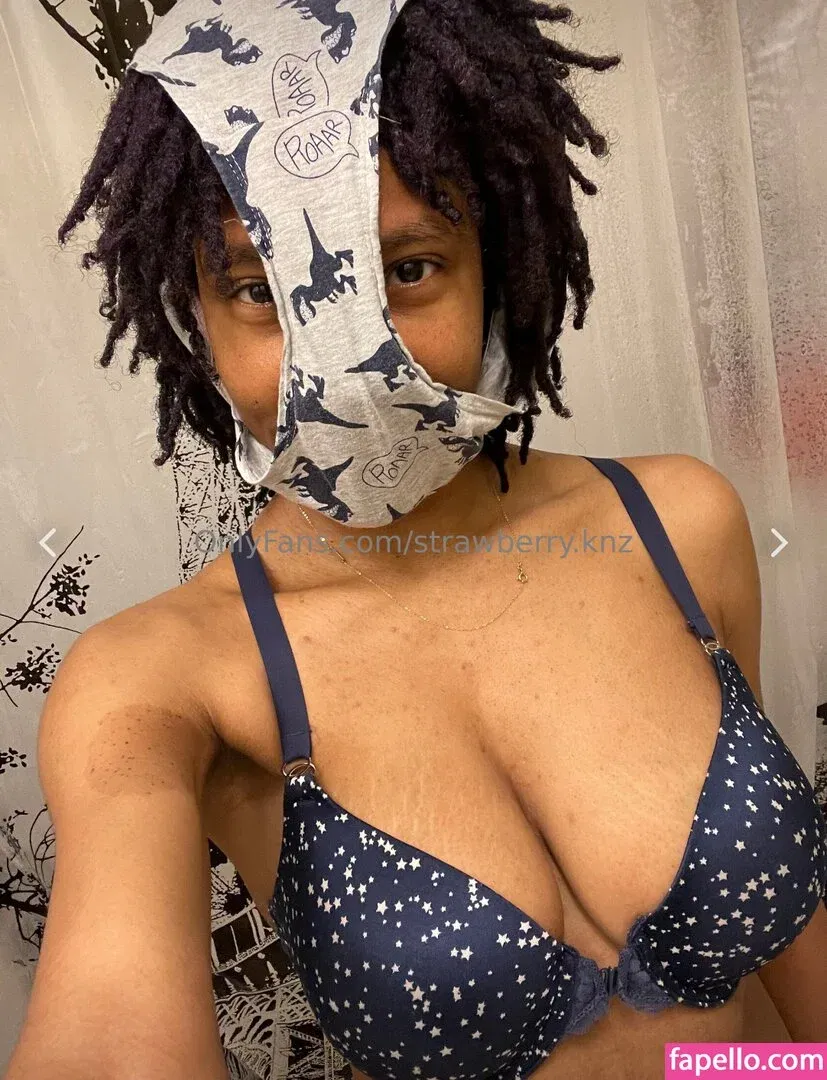 strawberry.bubbles Onlyfans Photo Gallery 