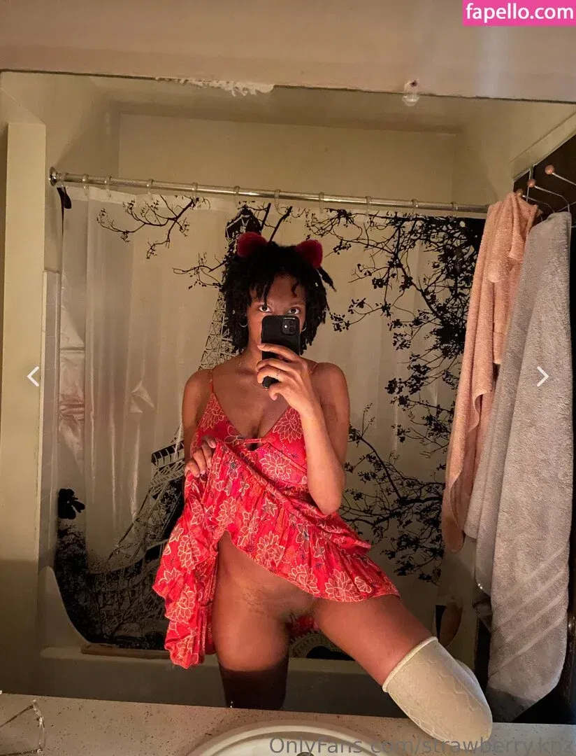 strawberry.bubbles Onlyfans Photo Gallery 