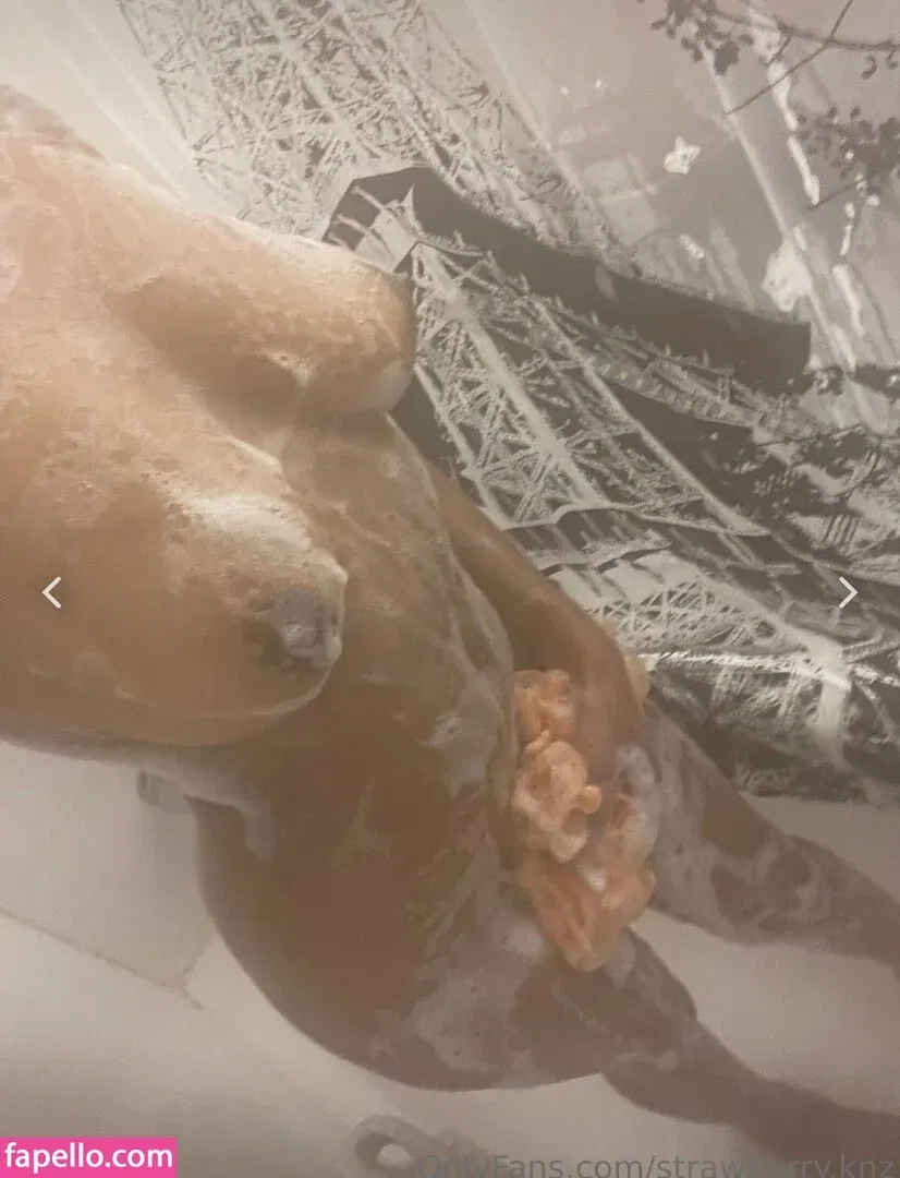 strawberry.bubbles Onlyfans Photo Gallery 