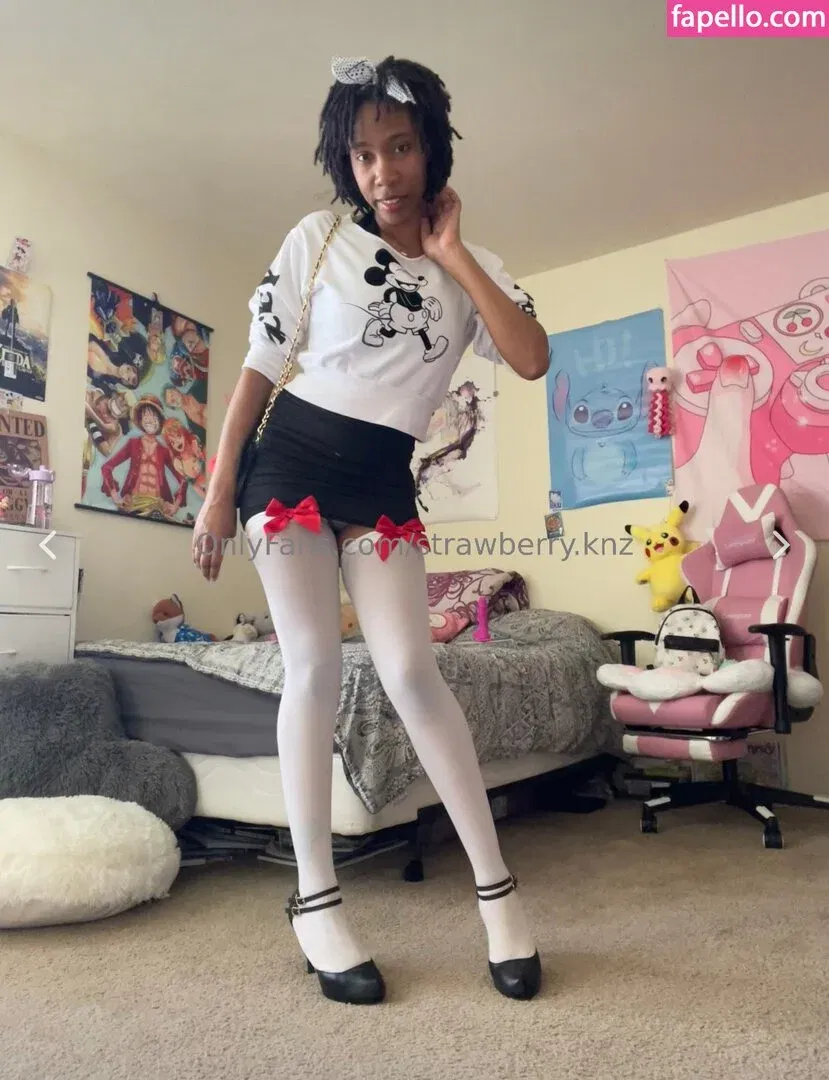 strawberry.bubbles Onlyfans Photo Gallery 