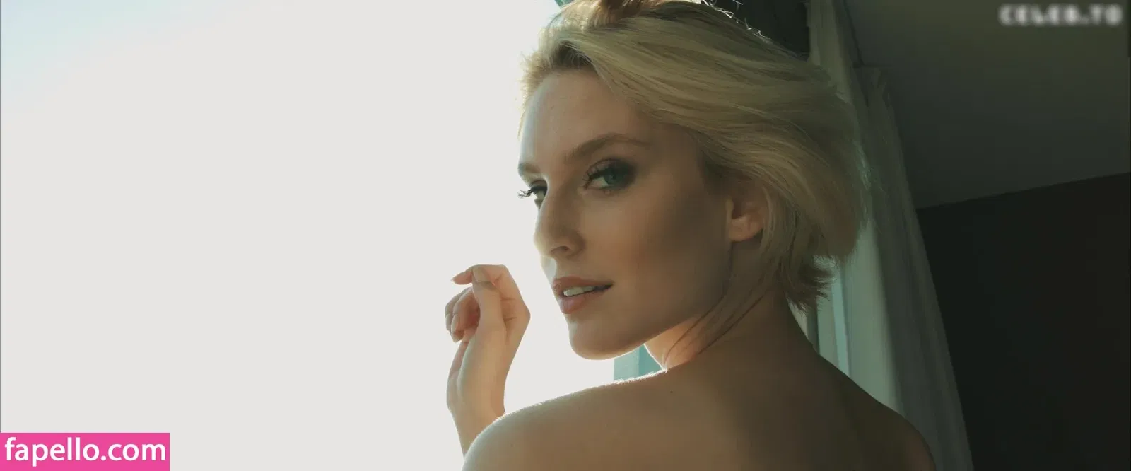 Kim Hnizdo Onlyfans Photo Gallery 