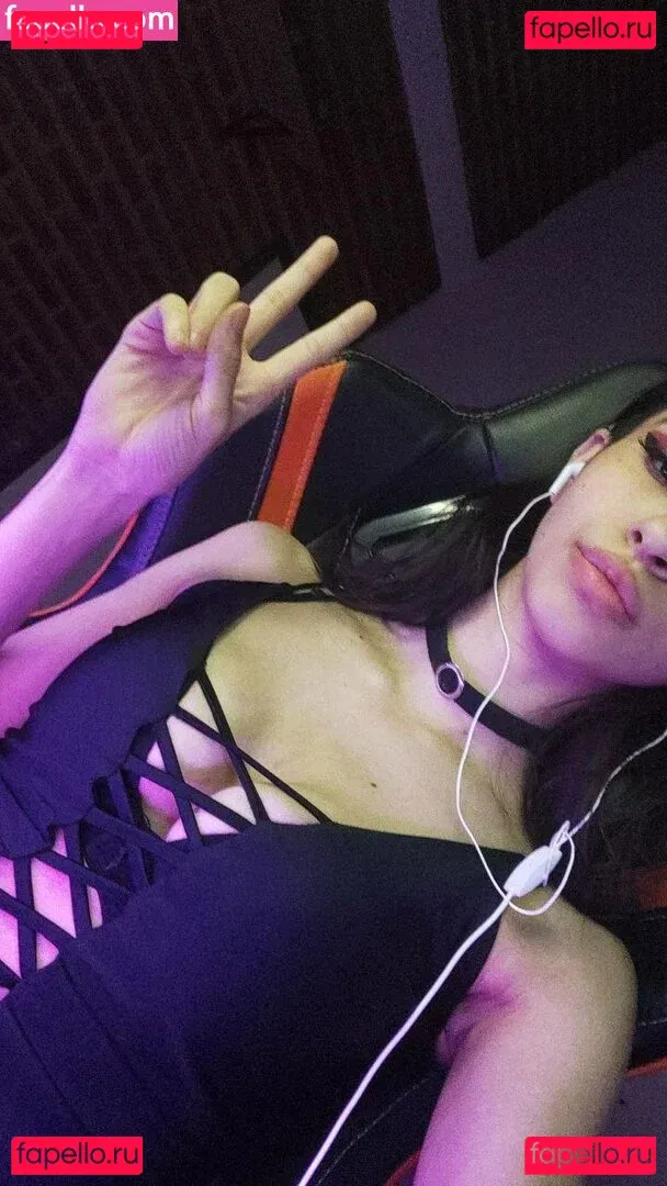 betmiau Onlyfans Photo Gallery 