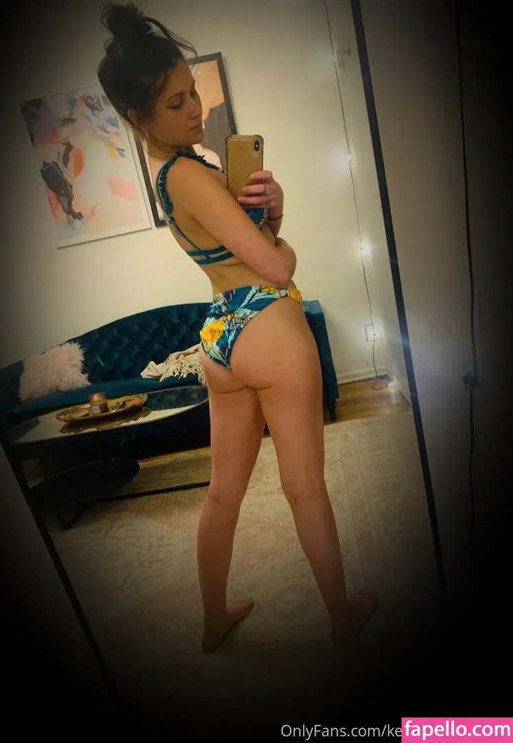 Keanu Thompson Onlyfans Photo Gallery 