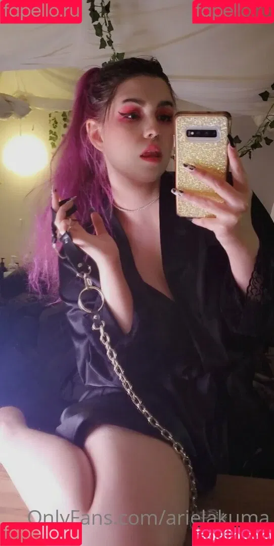 arielakuma Onlyfans Photo Gallery 