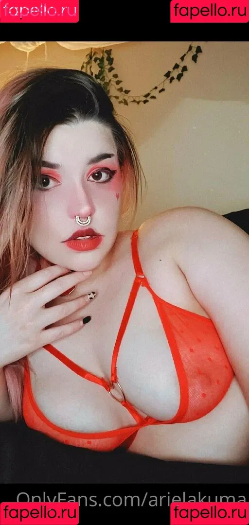 arielakuma Onlyfans Photo Gallery 