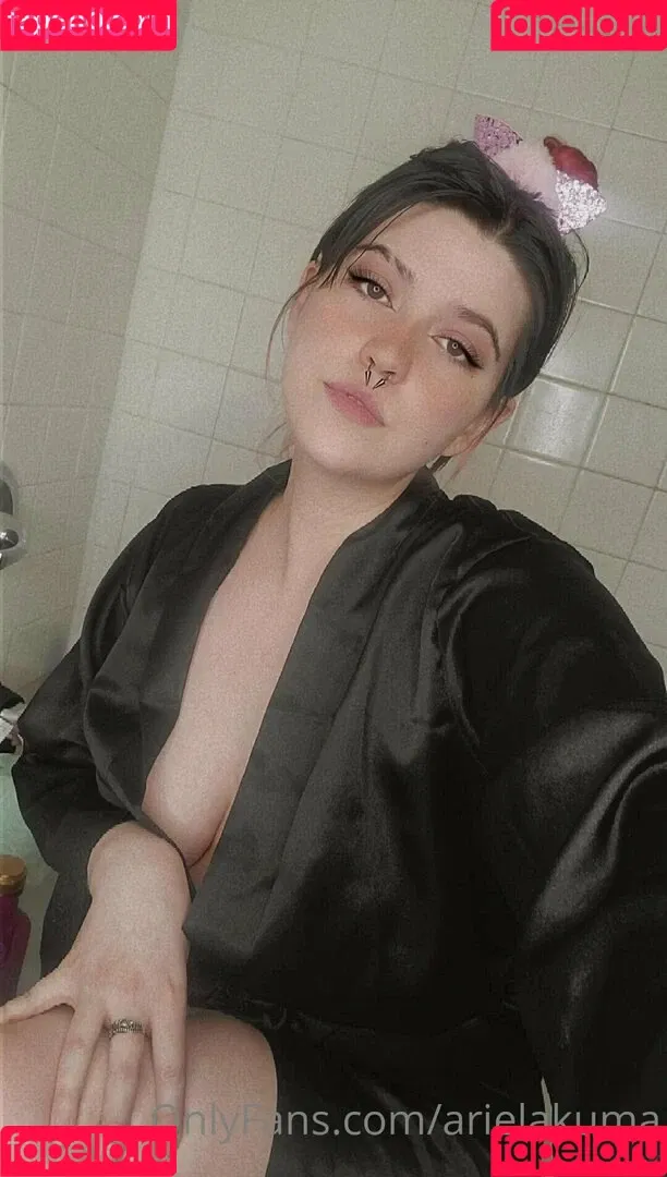 arielakuma Onlyfans Photo Gallery 
