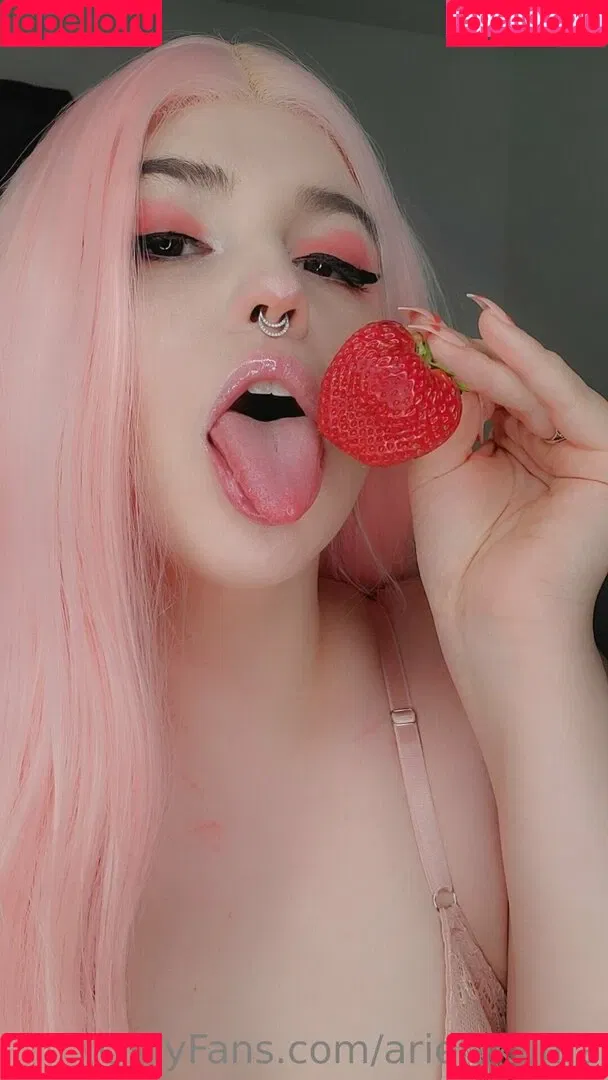 arielakuma Onlyfans Photo Gallery 