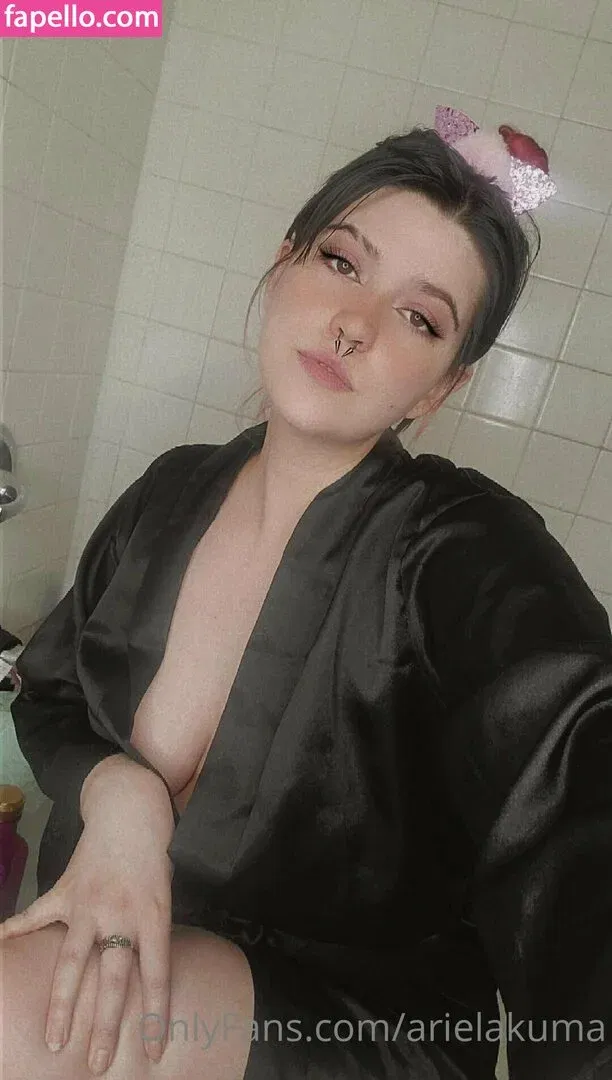 arielakuma Onlyfans Photo Gallery 