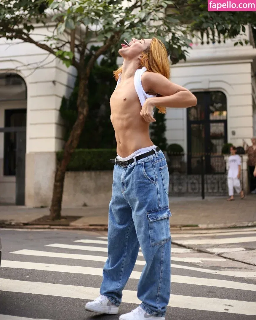 Joao Henry Onlyfans Photo Gallery 