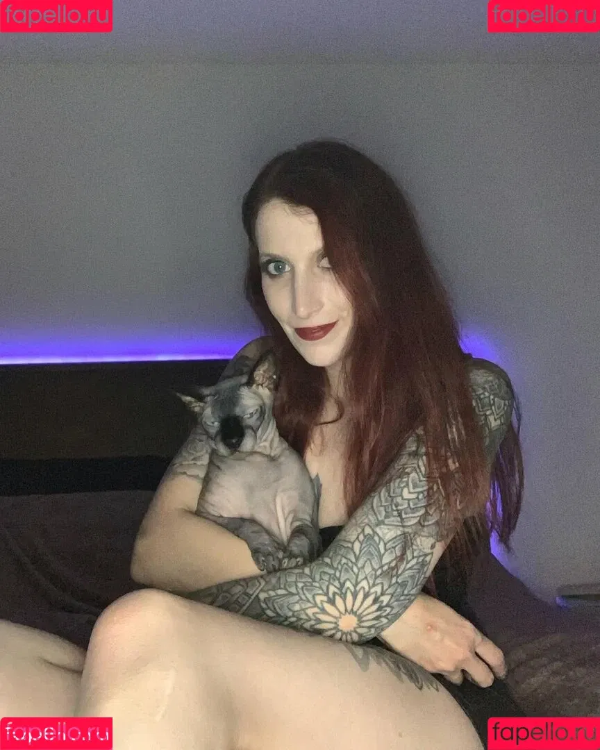 Kat Edwards Onlyfans Photo Gallery 