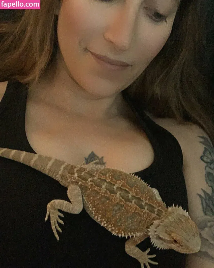 Kat Edwards Onlyfans Photo Gallery 