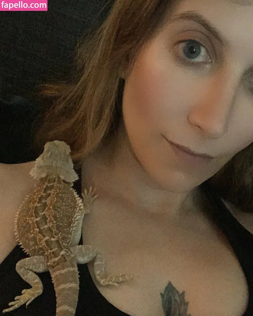 Kat Edwards Onlyfans Photo Gallery 