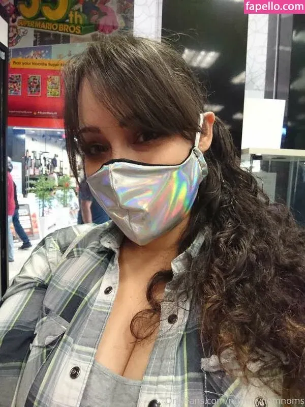 naná Onlyfans Photo Gallery 