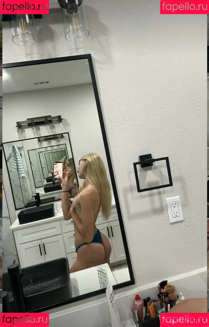 Midwestlexii Onlyfans Photo Gallery 