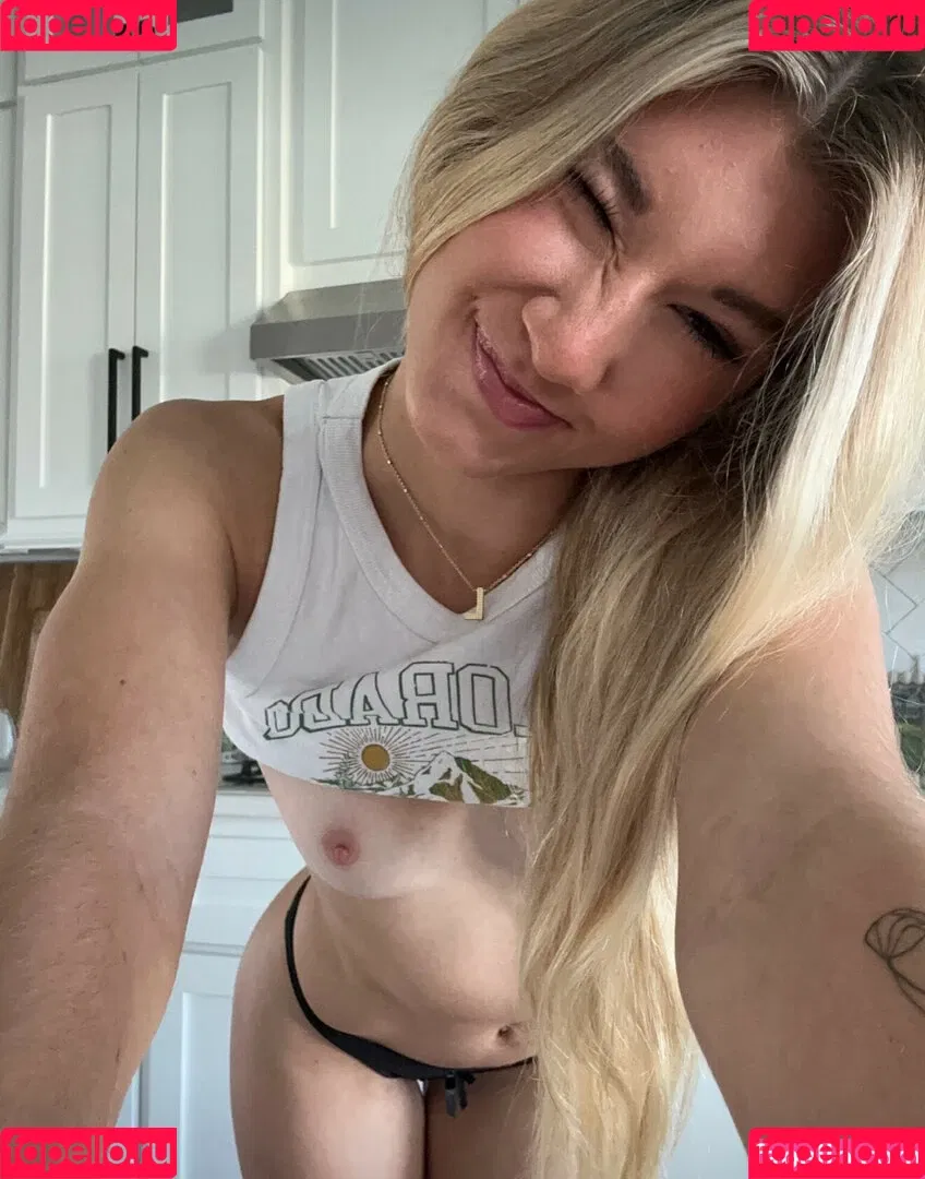 Midwestlexii Onlyfans Photo Gallery 