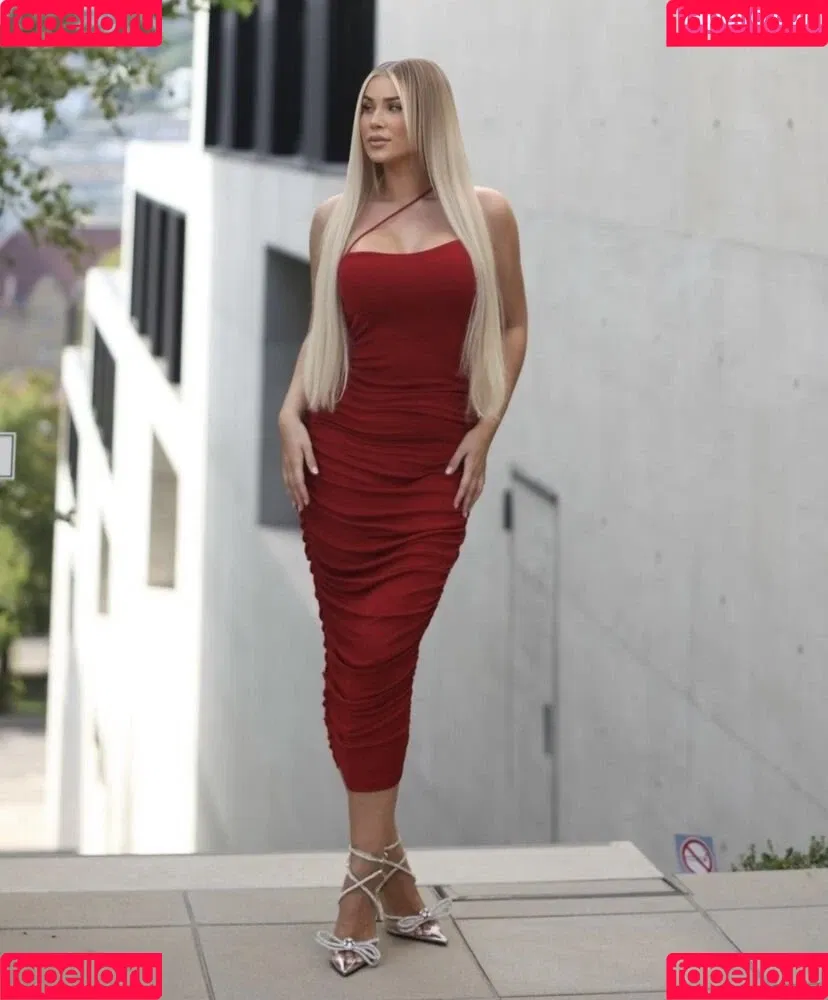 Lisa Jolie Onlyfans Photo Gallery 