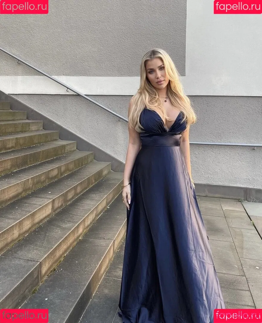 Lisa Jolie Onlyfans Photo Gallery 